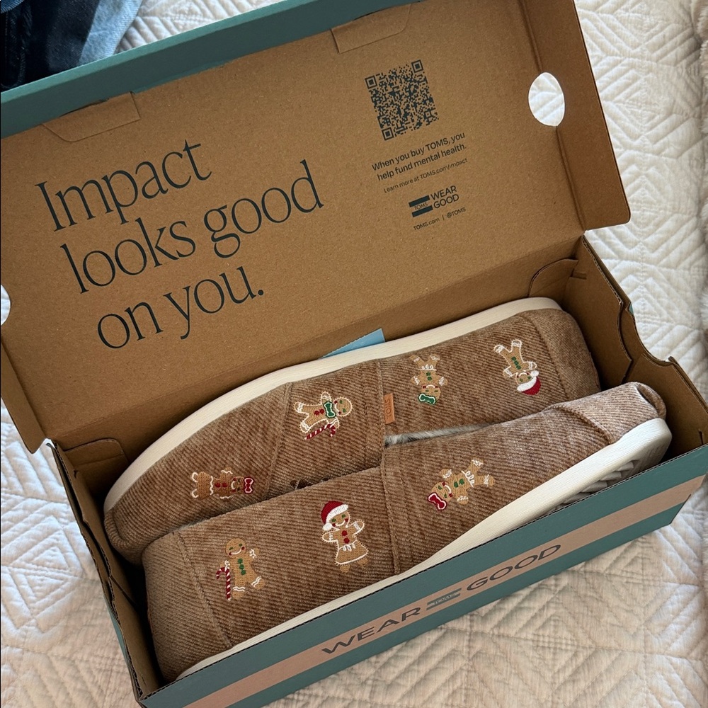 Toms Brown Gingerbread Embroidered Shoes